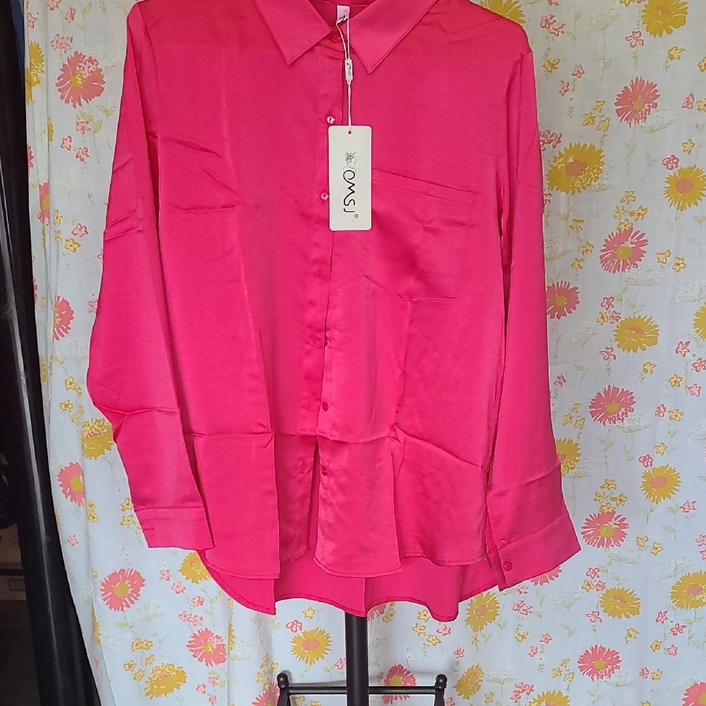 Sleek Fuchsia Button-Down Shirt by